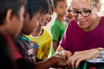 Help Create Confident Children volunteers helping keep children safe by creating confident children"