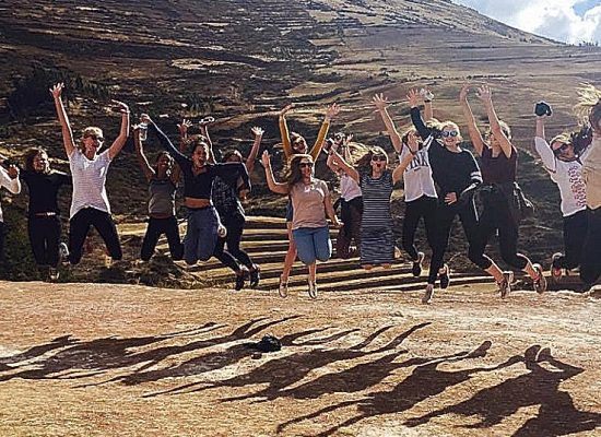 school group volunteers in Peru"