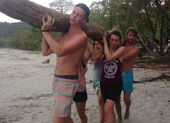Volunteer group at Costa Rica Project"