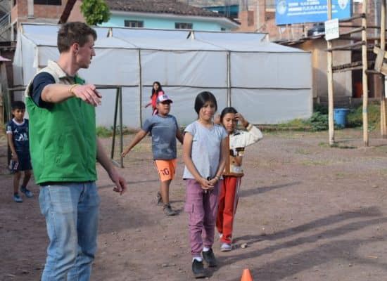 Florian with the children at Picaflor"
